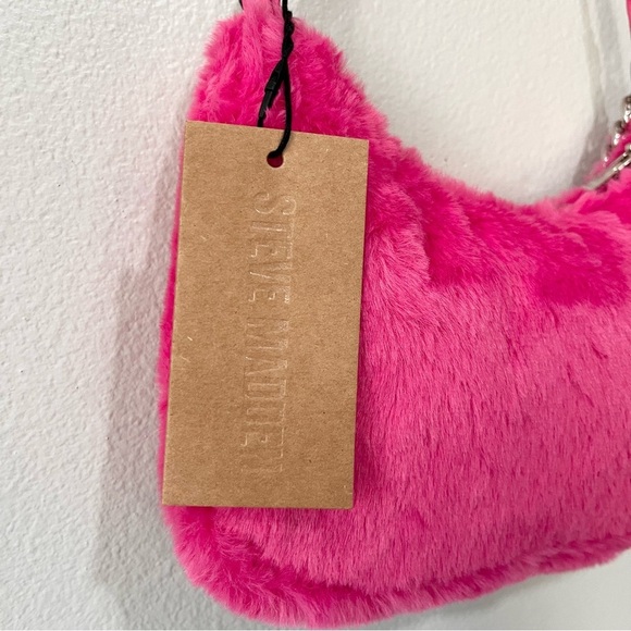 STEVE MADDEN- NWT Hot Pink Fur Shoulder Bag with Chain Detail - Picture 9 of 10